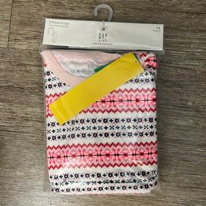 Gap Girls size 14 long sleeve cotton pajamas